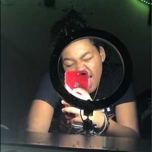 Meet your Posher, Ajay